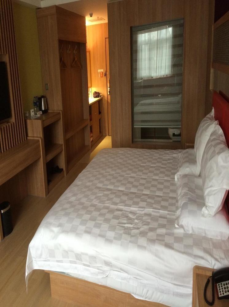 Mango Hotel Xi'An Xiaoyanta Zewnętrze zdjęcie