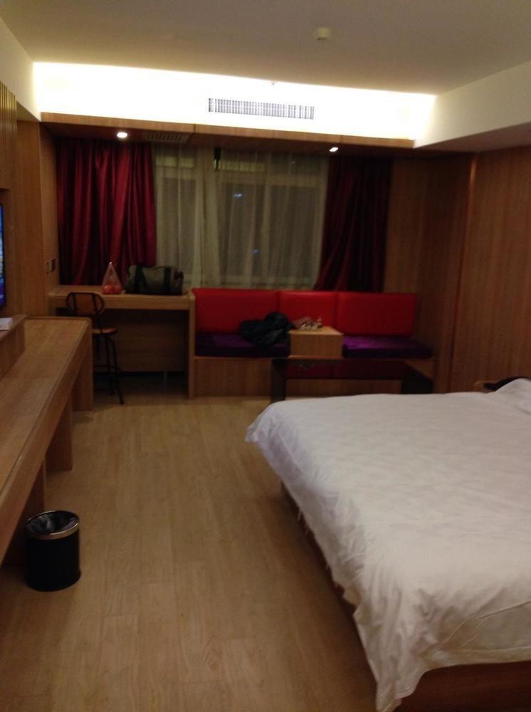 Mango Hotel Xi'An Xiaoyanta Zewnętrze zdjęcie